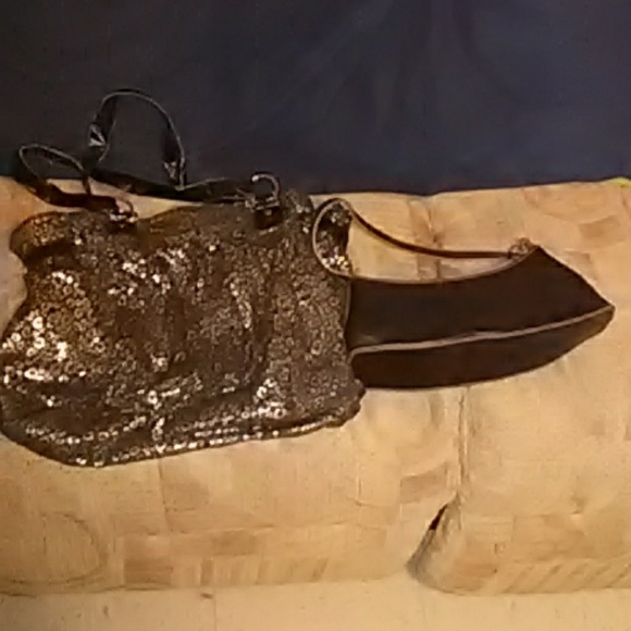 Purses - Picture 5 of 5